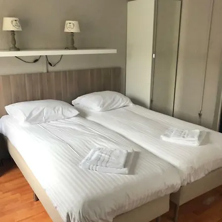 De Kust Hotel