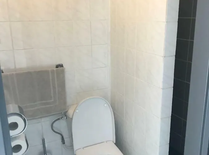 Szálloda De Kust 2*