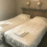 De Kust Hotel